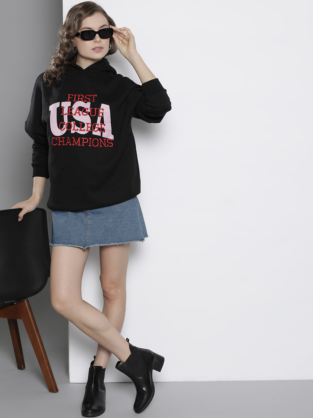 Boohoo Women Black Embroidered Hooded Sweatshirt
