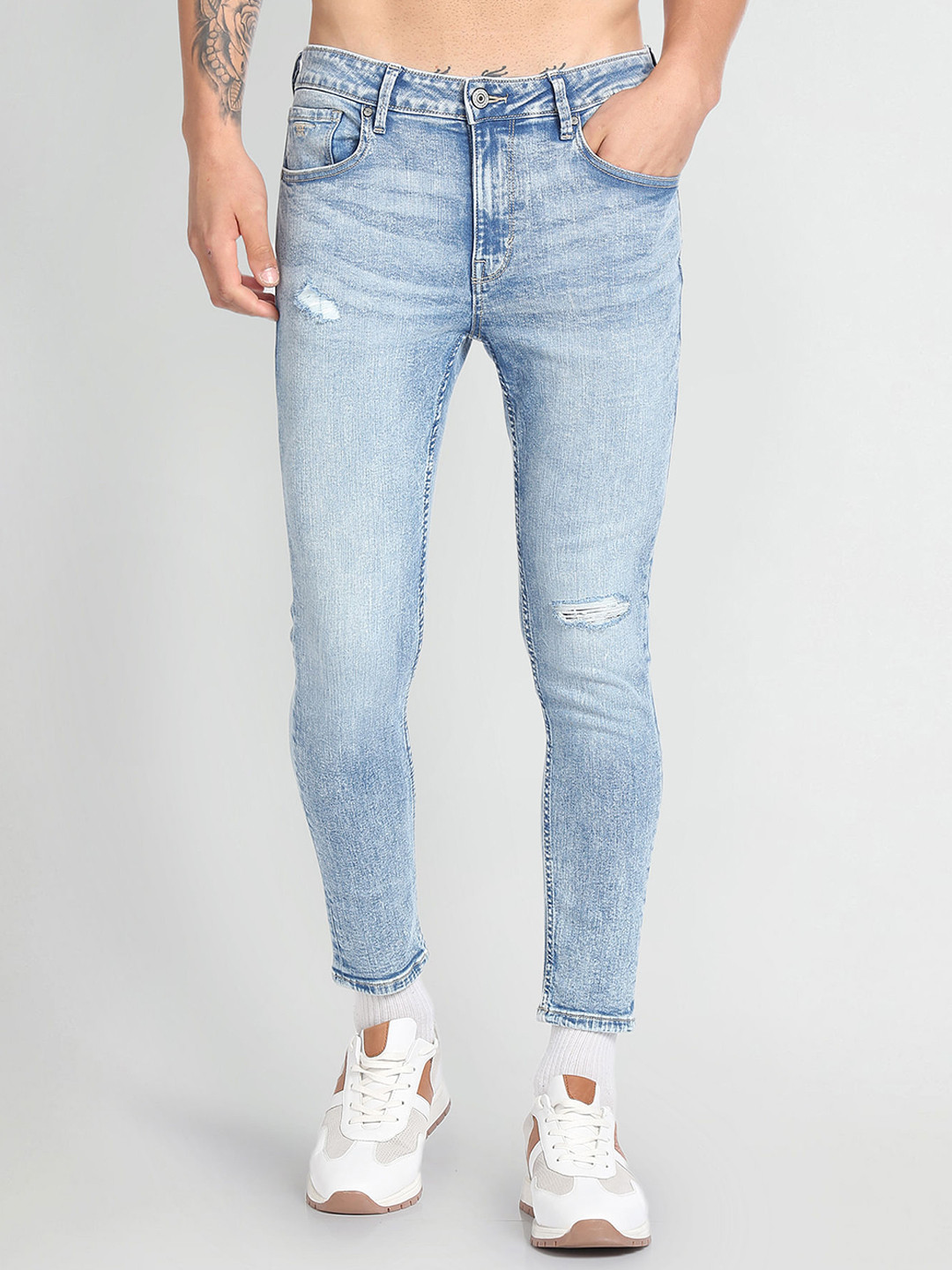 Flying Machine Men Mildly Distressed Heavy Fade Whiskers Skinny Fit Stretchable Jeans