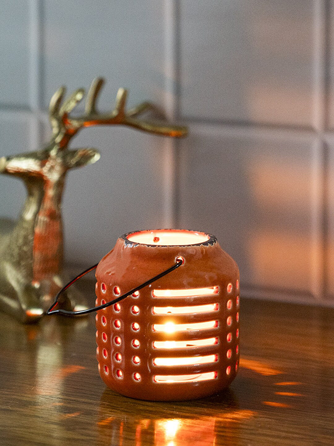 MARKET99 Orange Colored Ceramic T-LITE Candle Holder With Handle