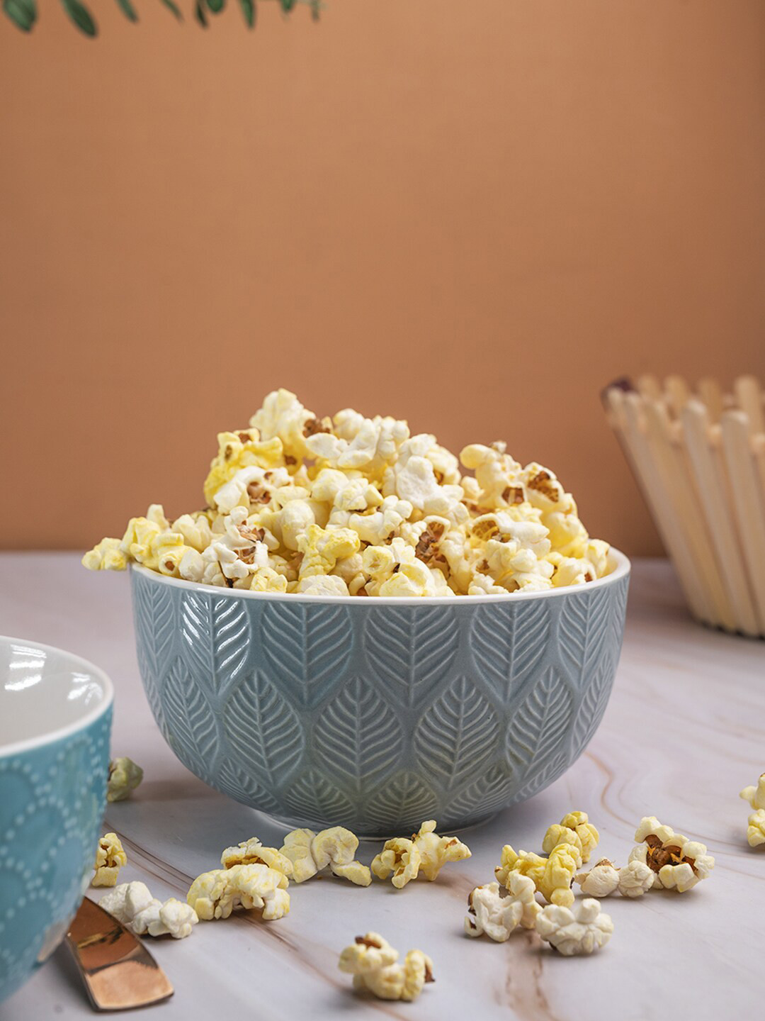 MARKET99 Lagoon Blue & White Textured BPA Free Ceramic Bowl 580 ML