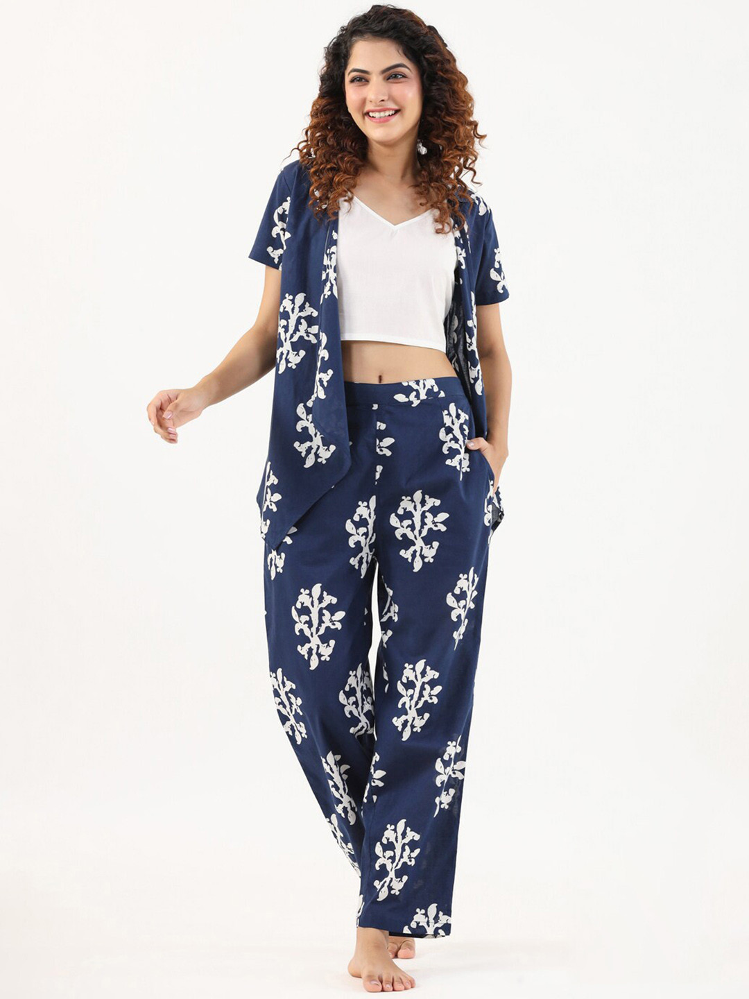 SANSKRUTIHOMES White Floral Printed Pure Cotton Night suit