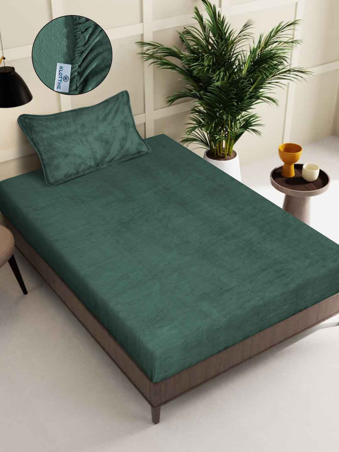 KLOTTHE Green Wool 300 TC Fitted Single Fine Bedsheet with a Pillow Cover-89 x 59 inches