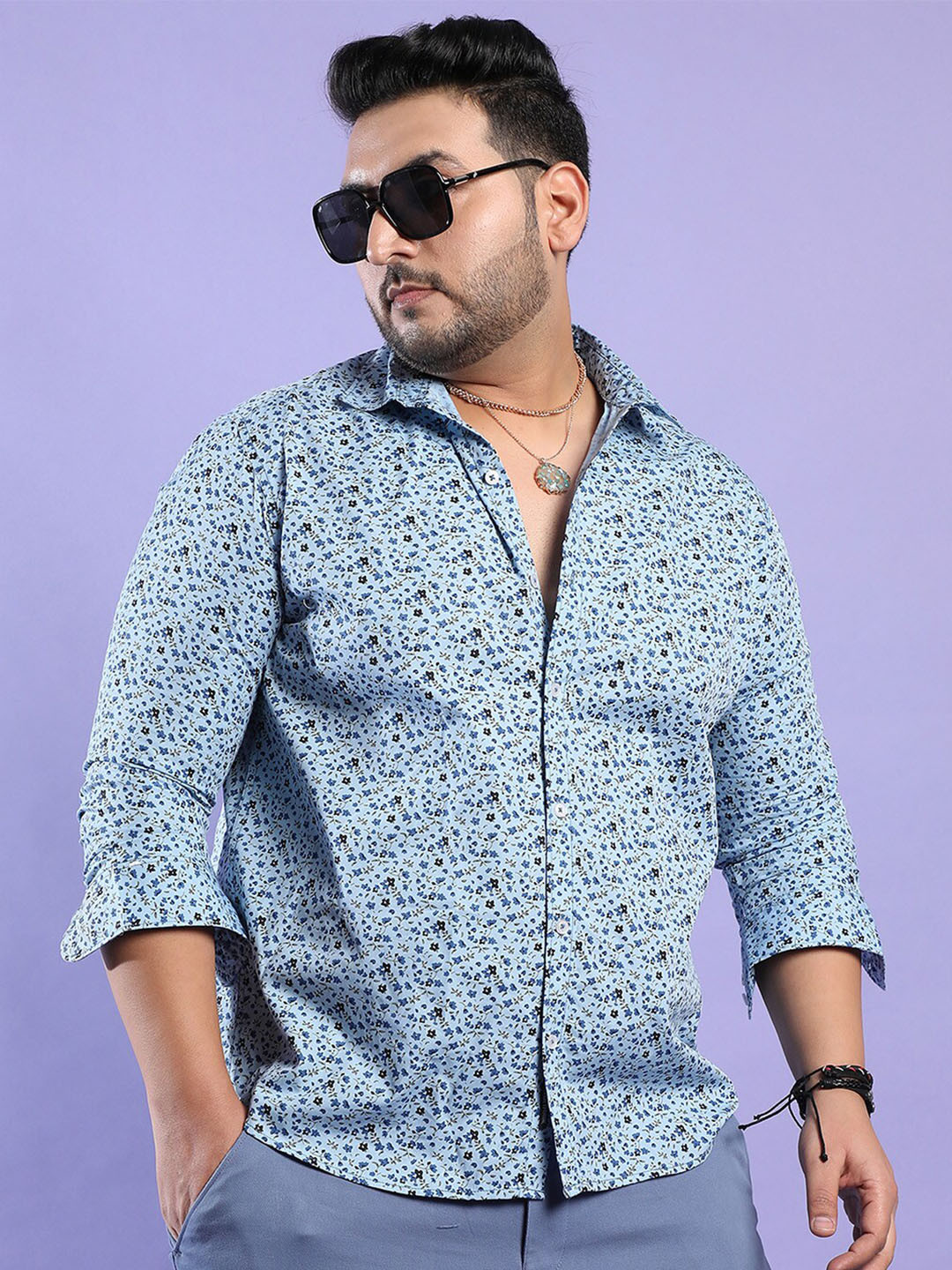 Instafab Plus Plus Size Classic Floral Printed Casual Shirt