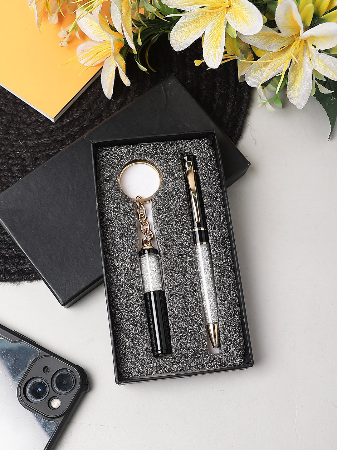 ZEVORA Men Pen and Keychain Accessory Gift Set