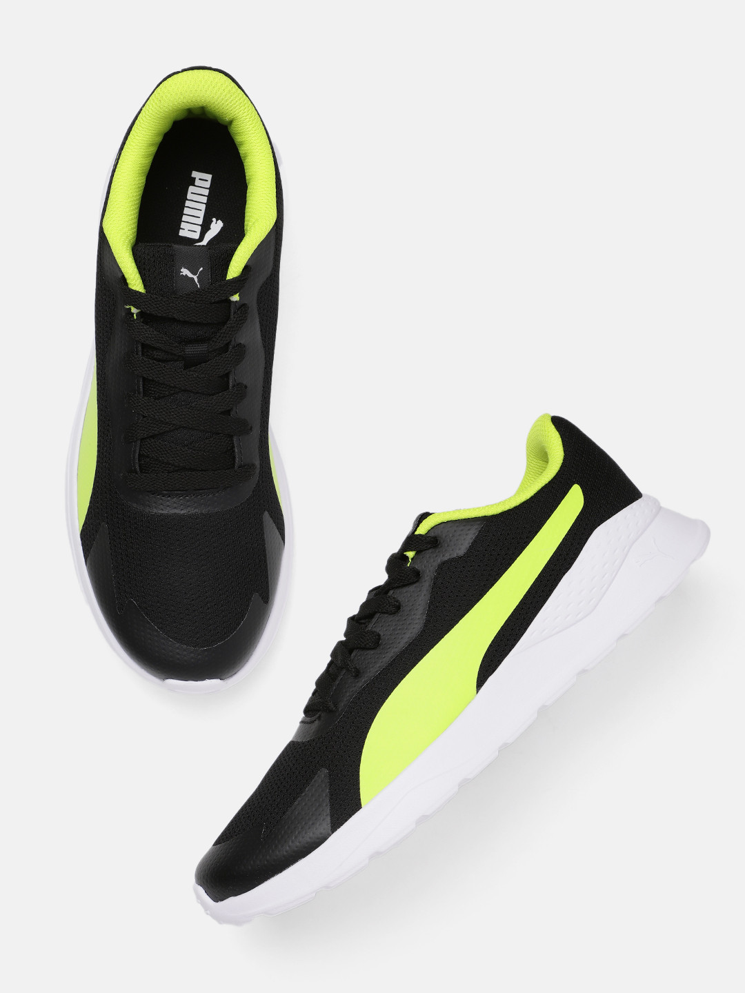 Puma Men Traverse Colourblocked Sneakers