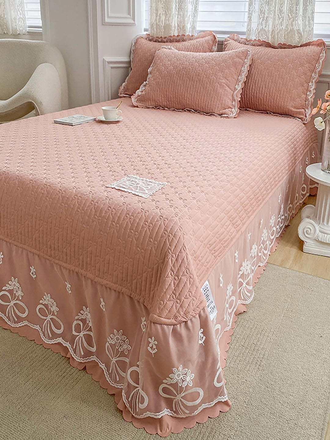JC HOME Pink Embroidered 162 TC Double Queen Bed Cover With Pillow Covers