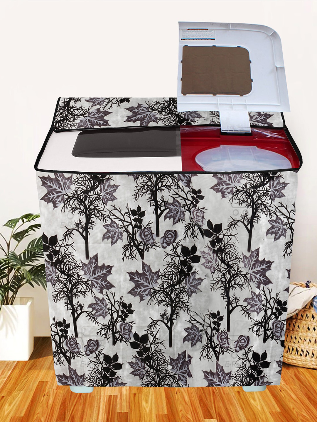 E-Retailer Black & White Printed Washing Machine Cover