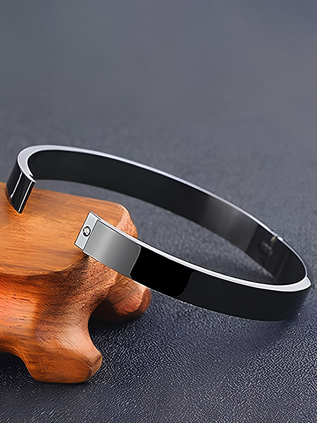 KARISHMA KREATIONS Unisex Stainless Steel Kada Bracelet