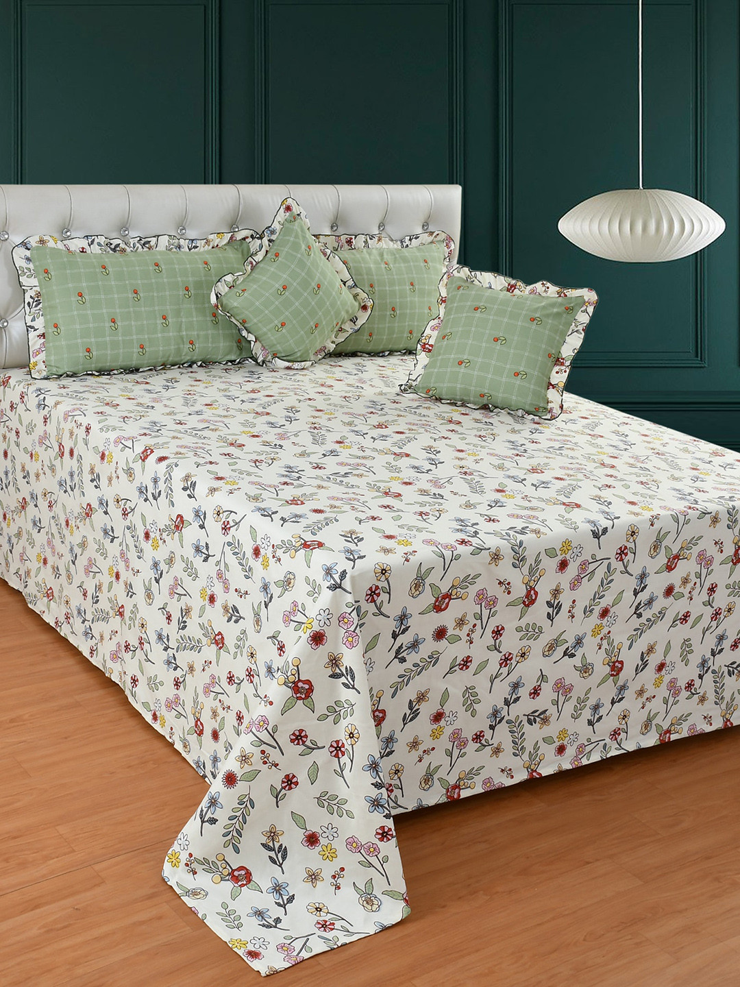 MORADO Off White & Green 5 Pieces Floral Printed Bedding Set
