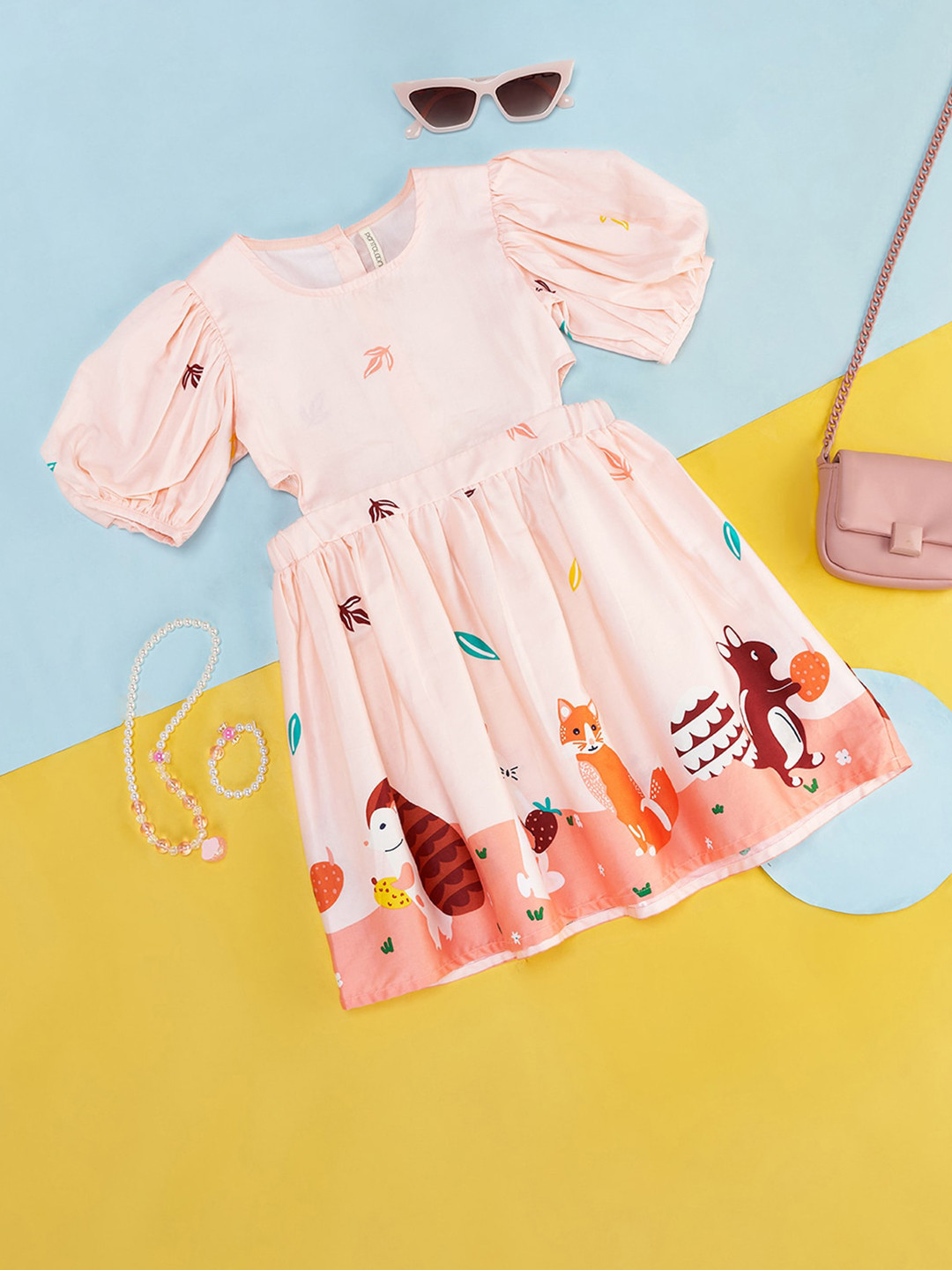 Pantaloons Junior Girls Conversational Printed Puffed Sleeve Cotton Fit & Flare Dress