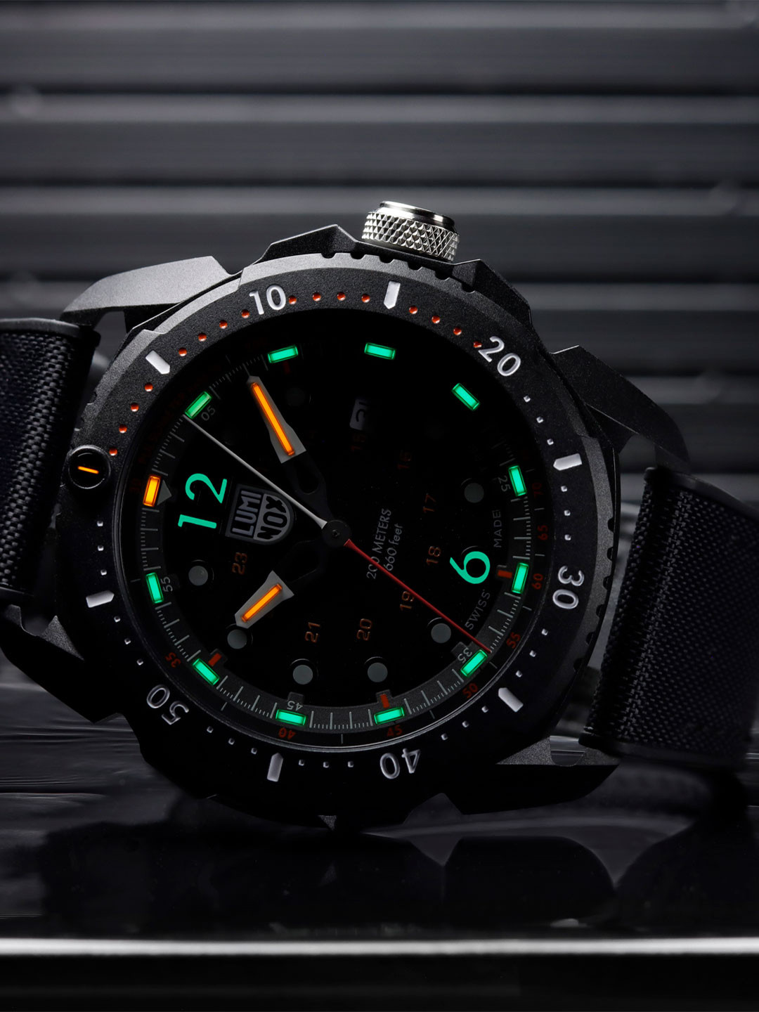 Luminox Men Textured Dial & Black Bracelet Style Straps Analogue Watch XL.1052