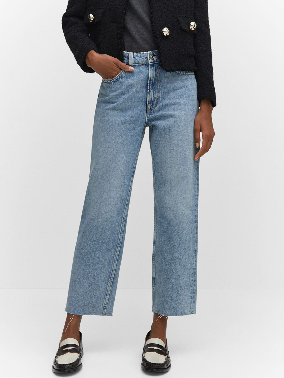 MANGO Women Frayed Hem Cotton Light Fade Non-Stretchable Regular Fit Jeans