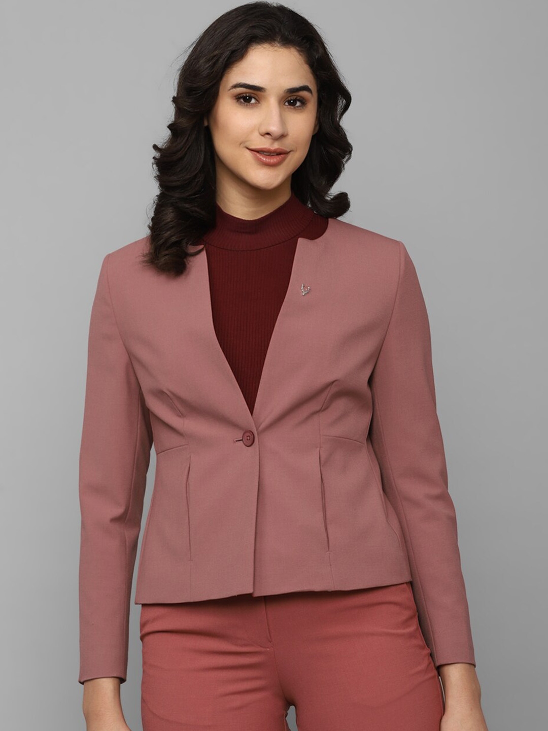 Pink Solid Slim Fit Blazer