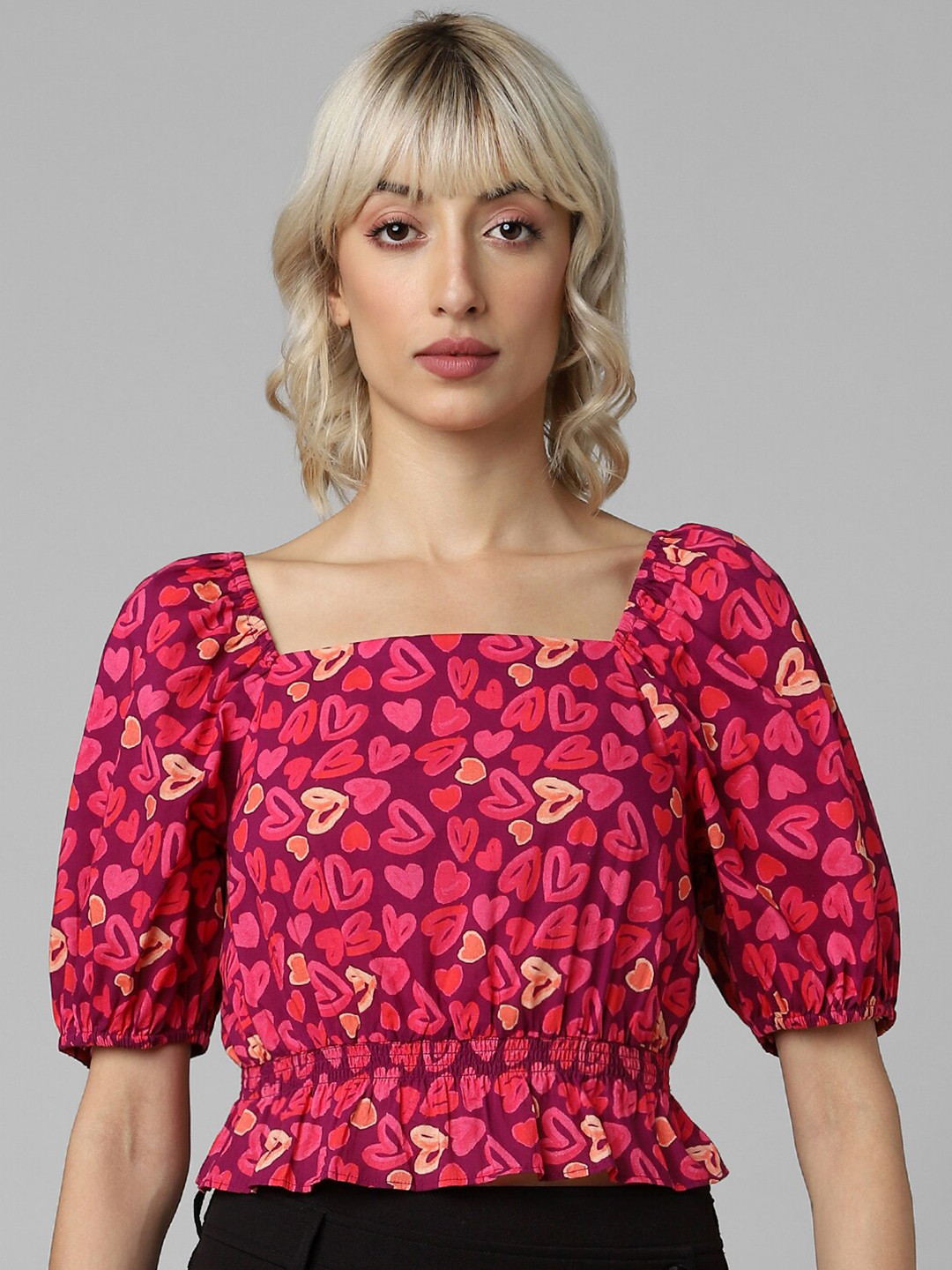 ONLY Onl Uexrose Conversational Printed Puff Sleeves Smocked Pure Cotton Peplum Crop Top