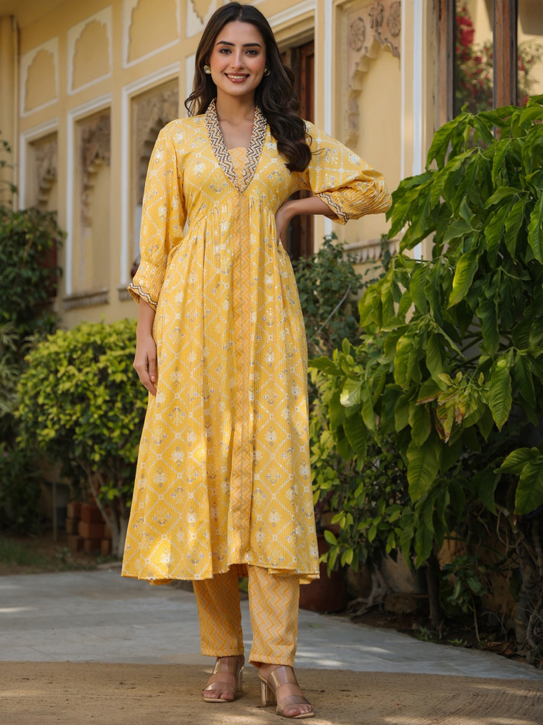 Rangeelo Floral Printed V-Neck Kurta with Palazzos