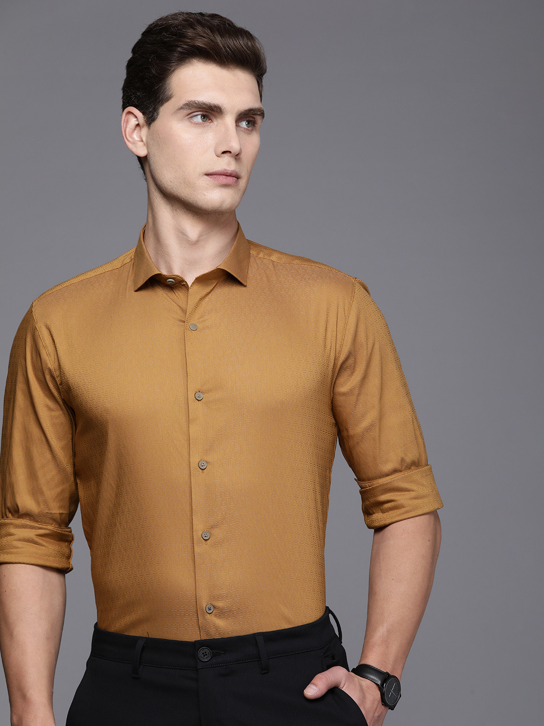 Louis Philippe Ath.Work Textured Super Slim Fit Opaque Semiformal Shirt