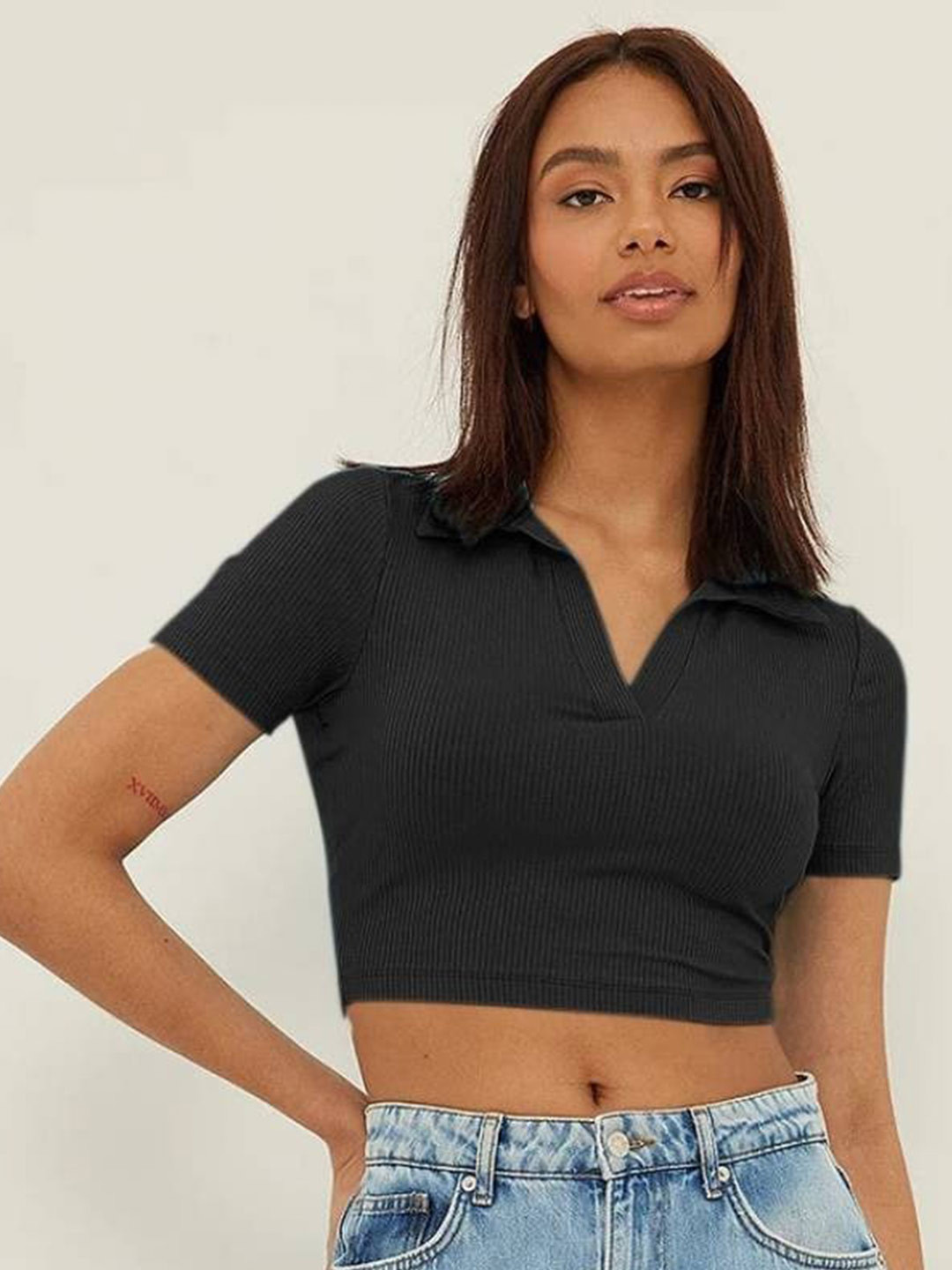 BLACK SCISSOR Shirt Collar Fitted Crop Top