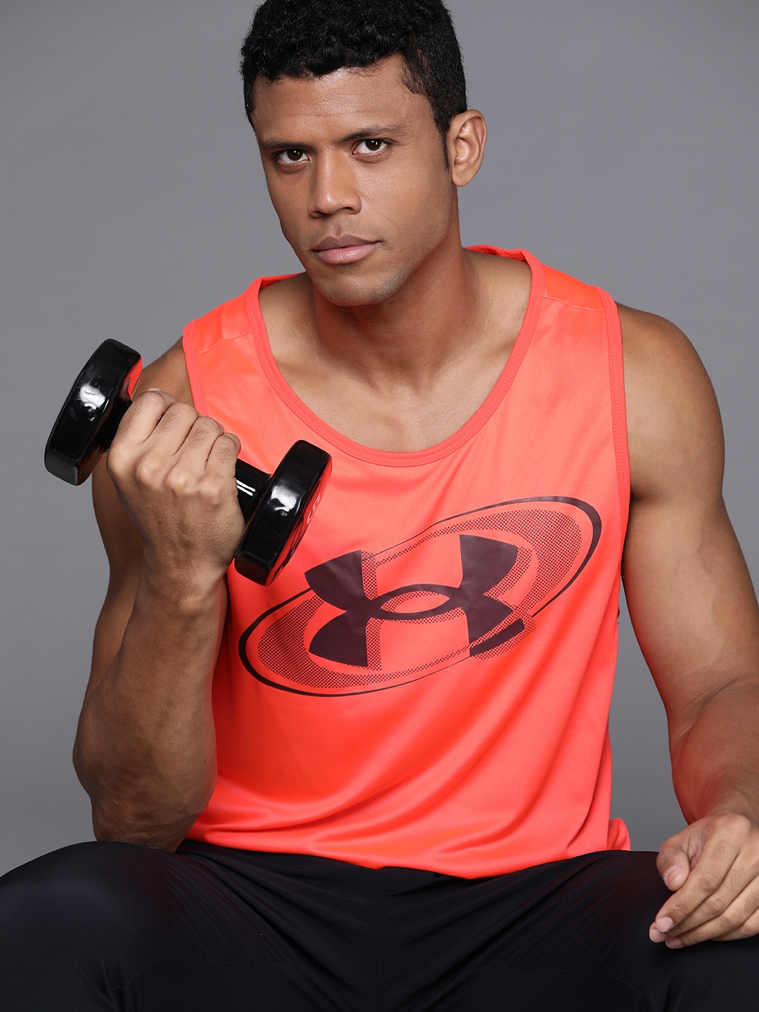 Under armour loose shop fit sleeveless shirt