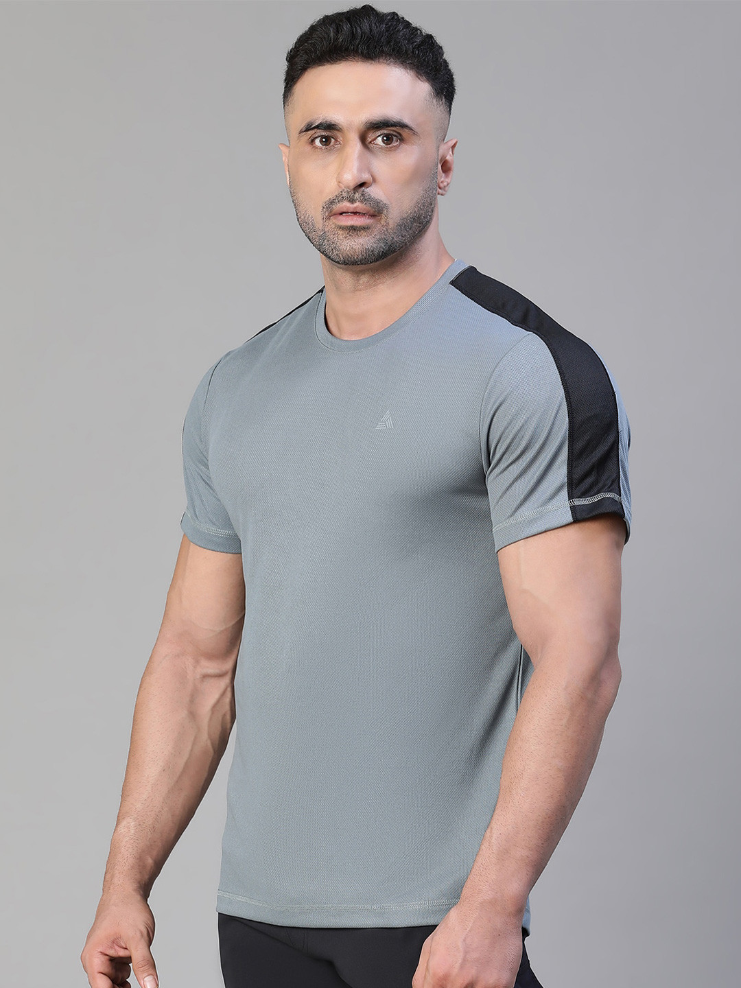 ATHLISIS Round Neck Raglan Sleeve Dri-FIT Slim Fit Gym T-shirt