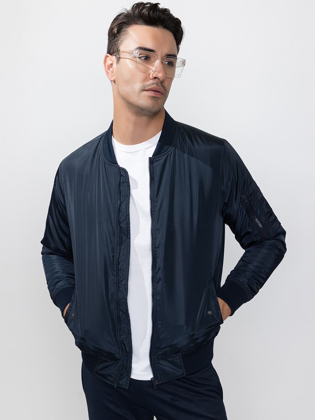 ARMISTO Travel Bomber Jacket with Full zip & pockets