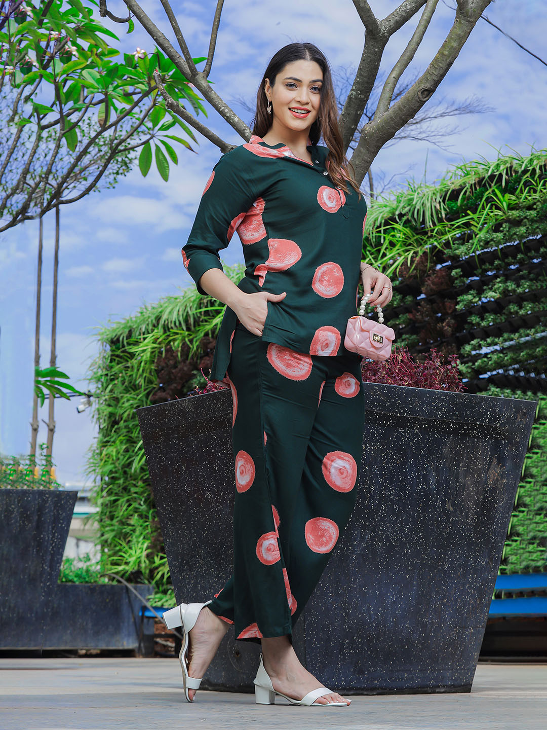 9shines Label Geometric Printed Mandarin Collar Longline Top With Pyjamas