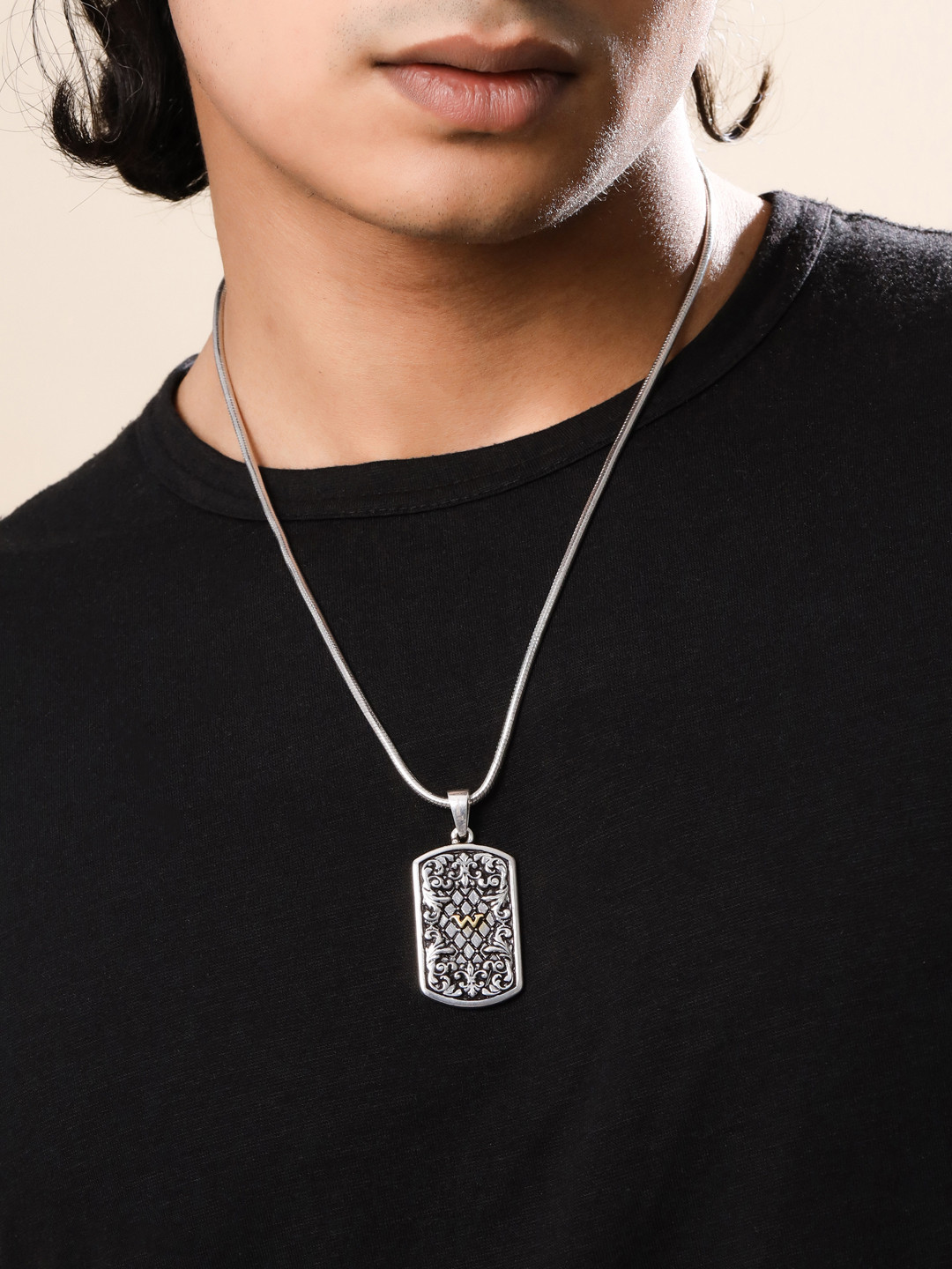 Kicky And Perky Men 92.5 Sterling Silver The Ornate Filigree Crest Pendant with Chain