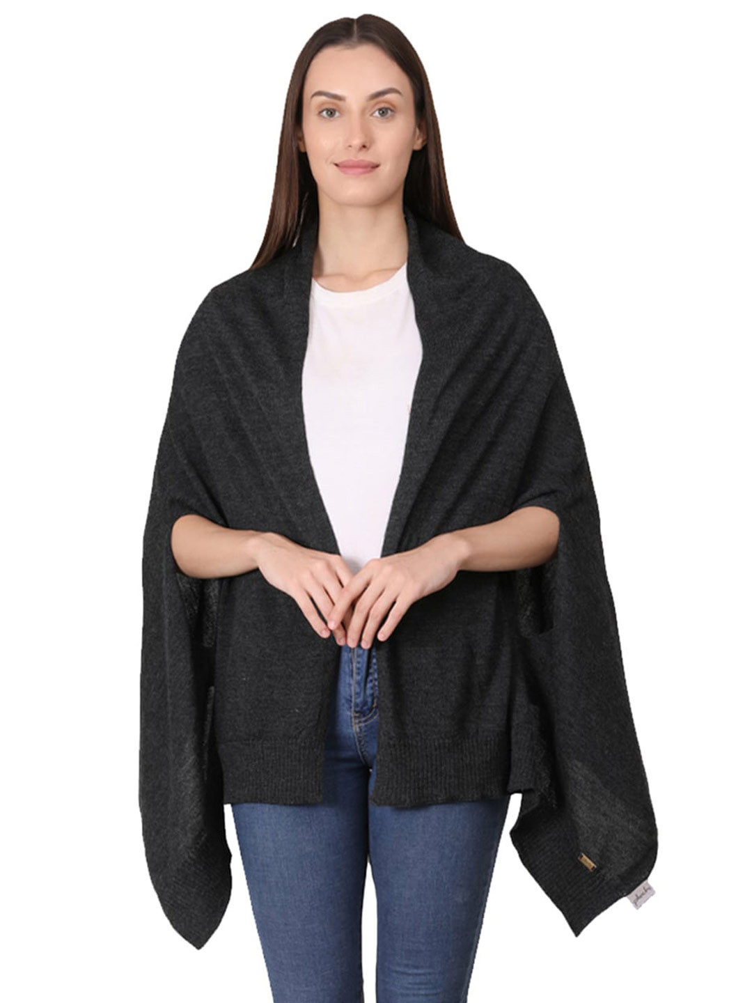 Pluchi Woollen Open Front Shrug