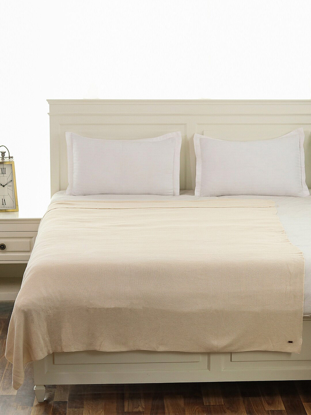 Pluchi Off White Cotton AC Room 350 GSM Single Bed Dohar