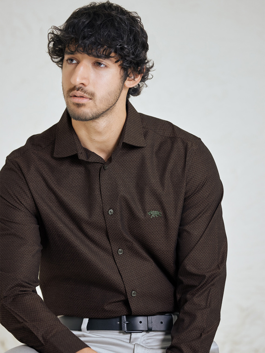 Andamen Premium Slim Fit Self Design Cutaway Collar Cotton Formal Shirt