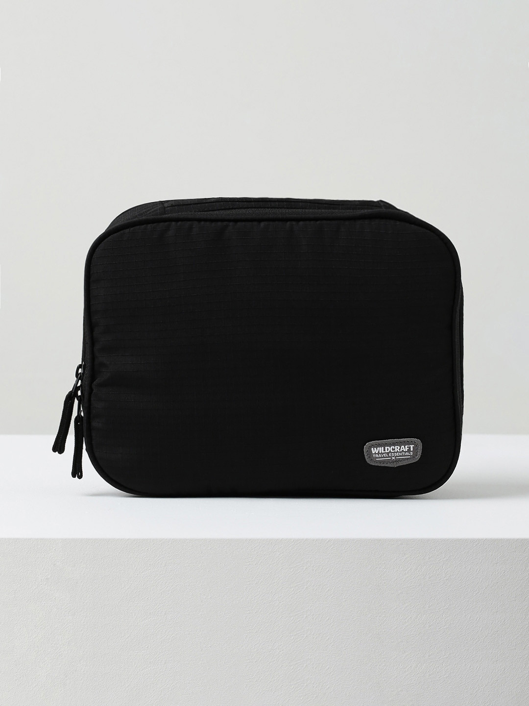 Wildcraft Travel Gadget Vanity Bag