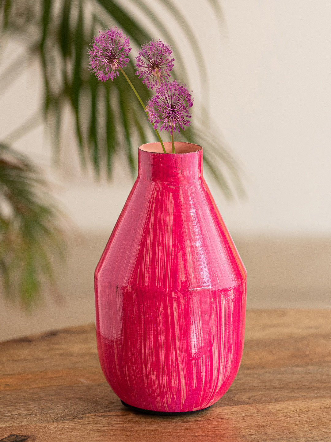 ExclusiveLane Pink Painted Flower Vase