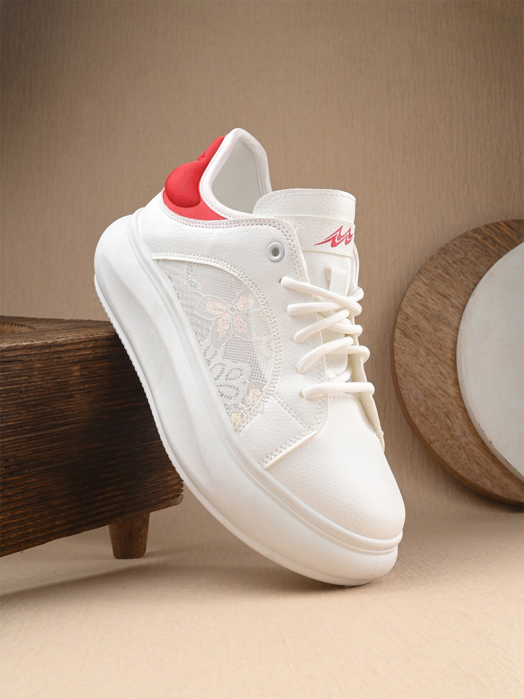 The Roadster Lifestyle Co. Women White & Red Mesh Walking Shoes