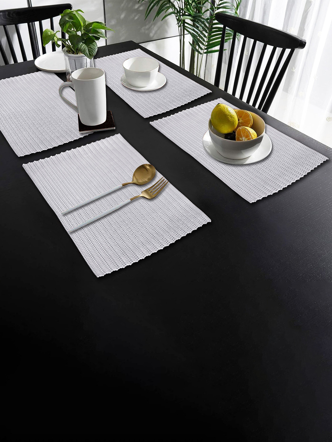 Dakshya Industries Silver 4-Pieces Rectangular Table Placemats