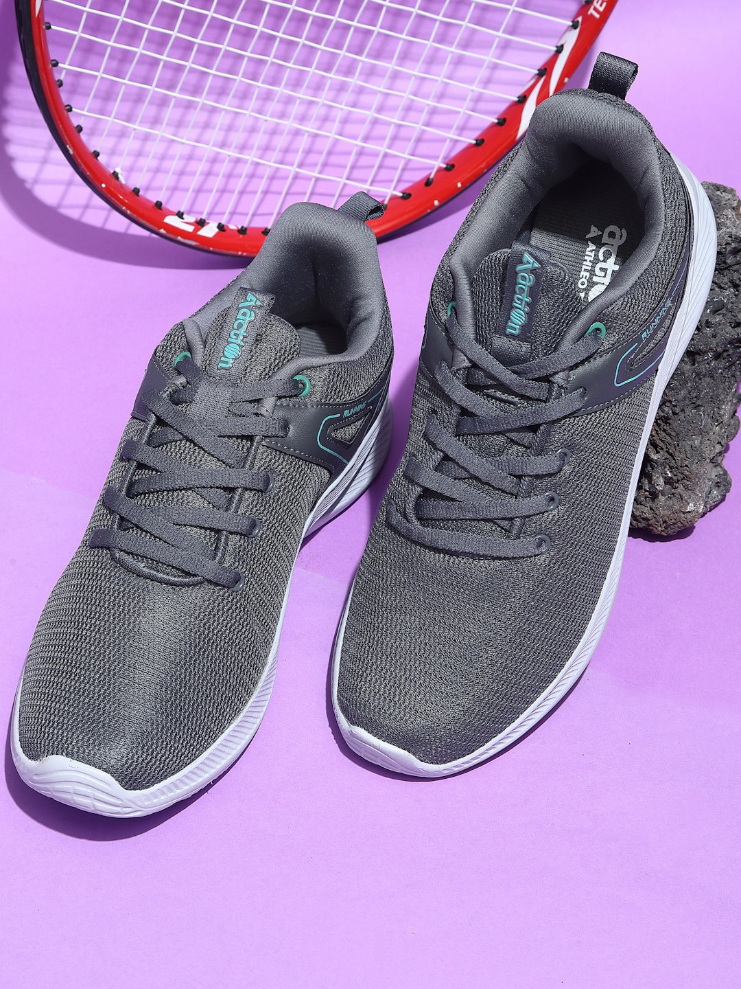 Action Men Swift-111 Textured Lightweight Sneakers