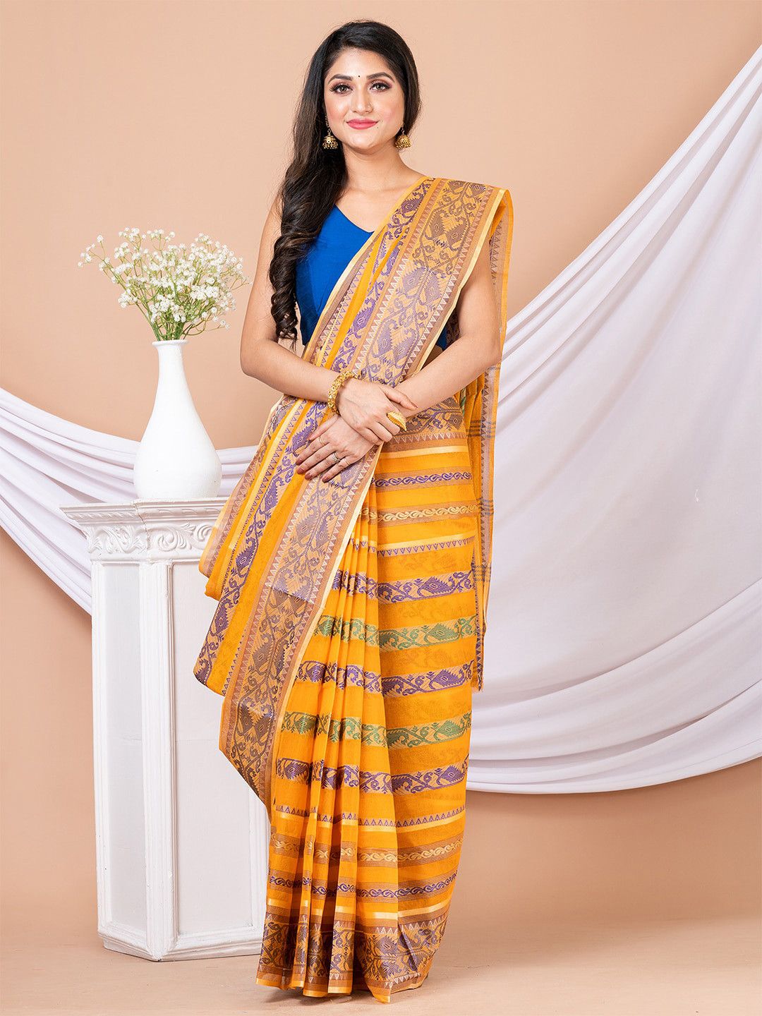 HOUSE OF ARLI Woven Design Zari Pure Cotton Taant Saree
