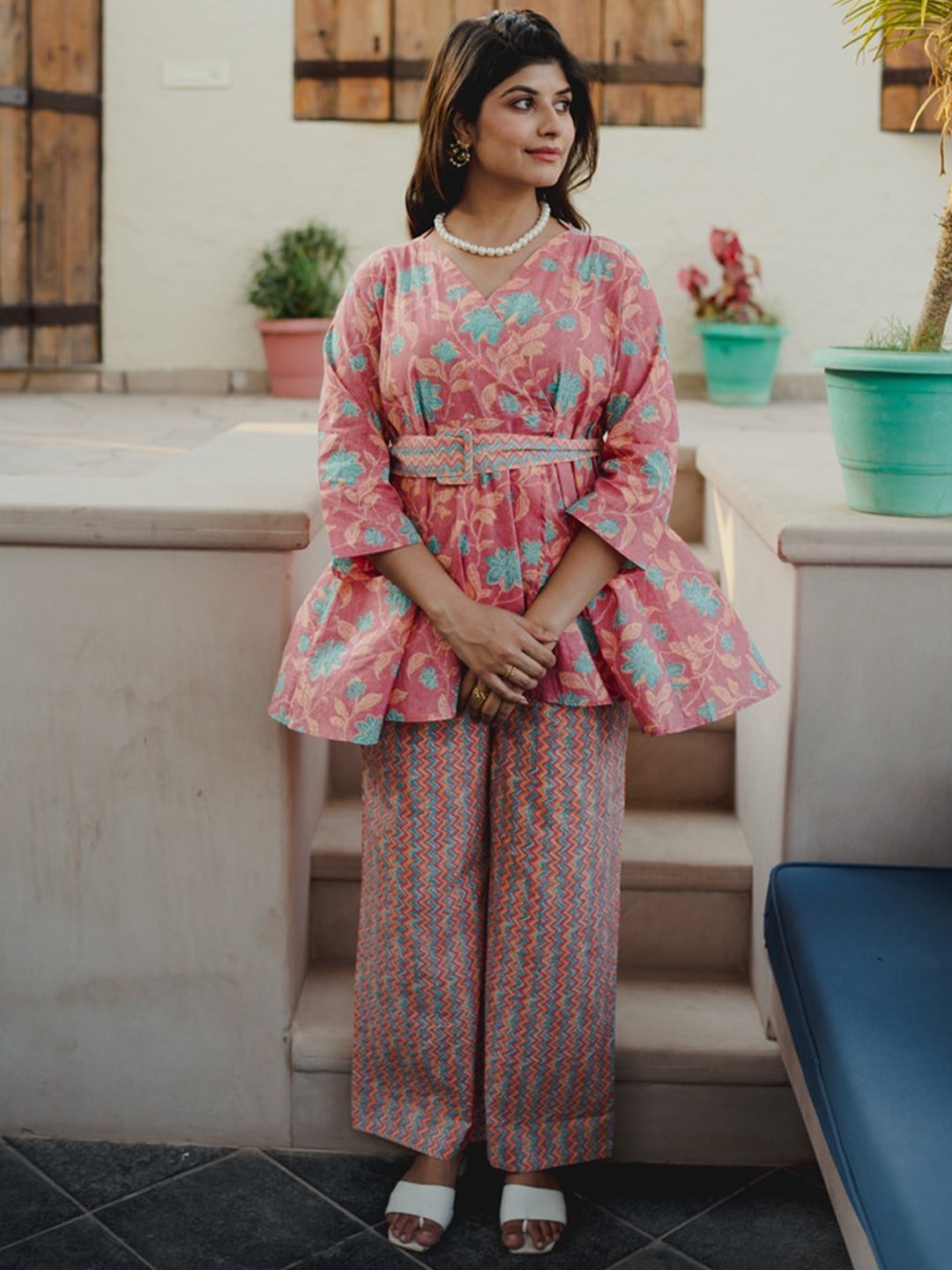 FEATHERS CLOSET Floral Printed V-Neck Belted Flared Pure Cotton Top & Palazzos