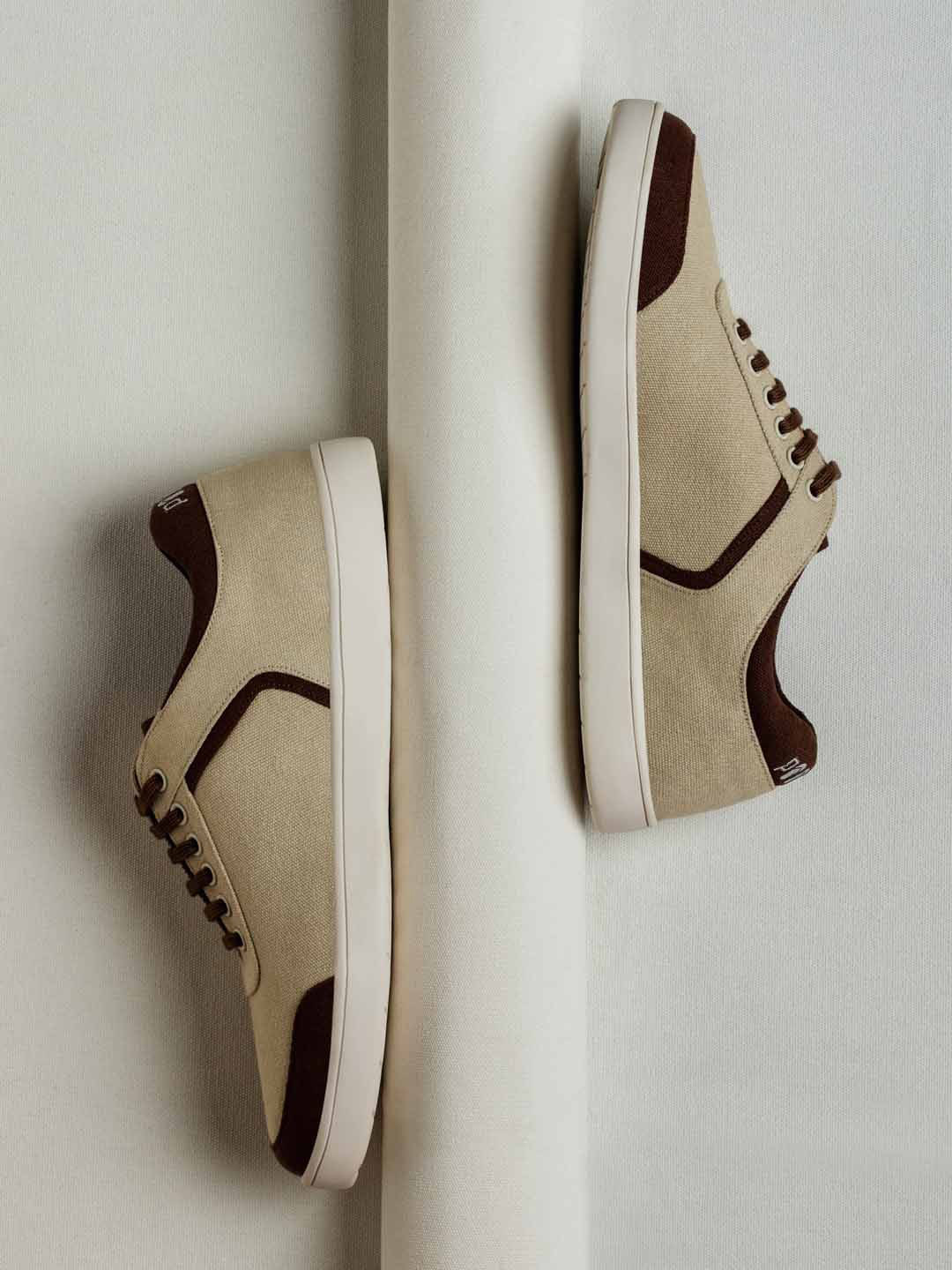 Planet Paaduks Unisex Dan Eco-Sole Water Repellent Odor Free & Anti-Skid Sneakers