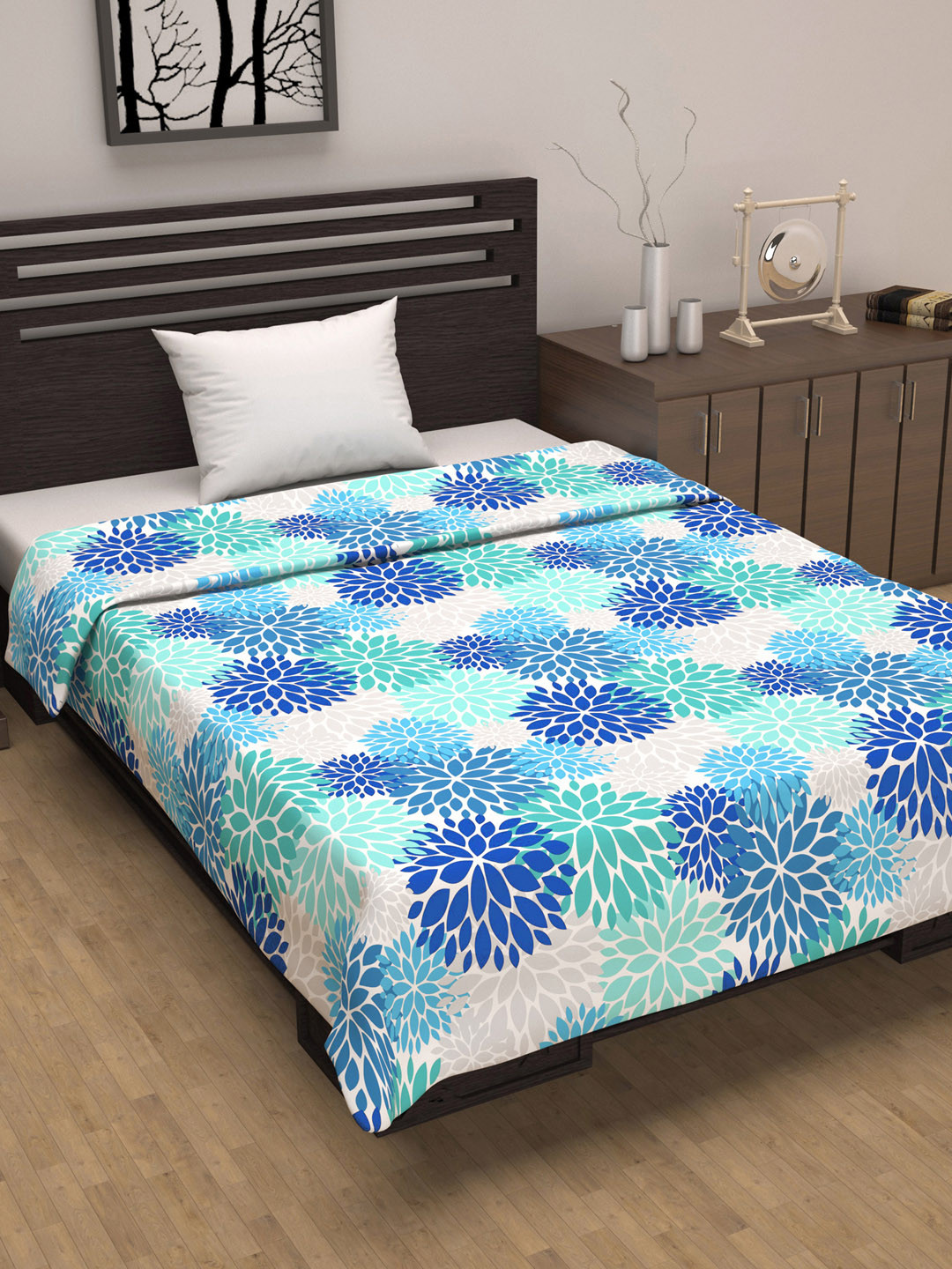 Divine Casa Prism Blue & White Floral Pure Cotton AC Room 120 GSM Single Bed Dohar