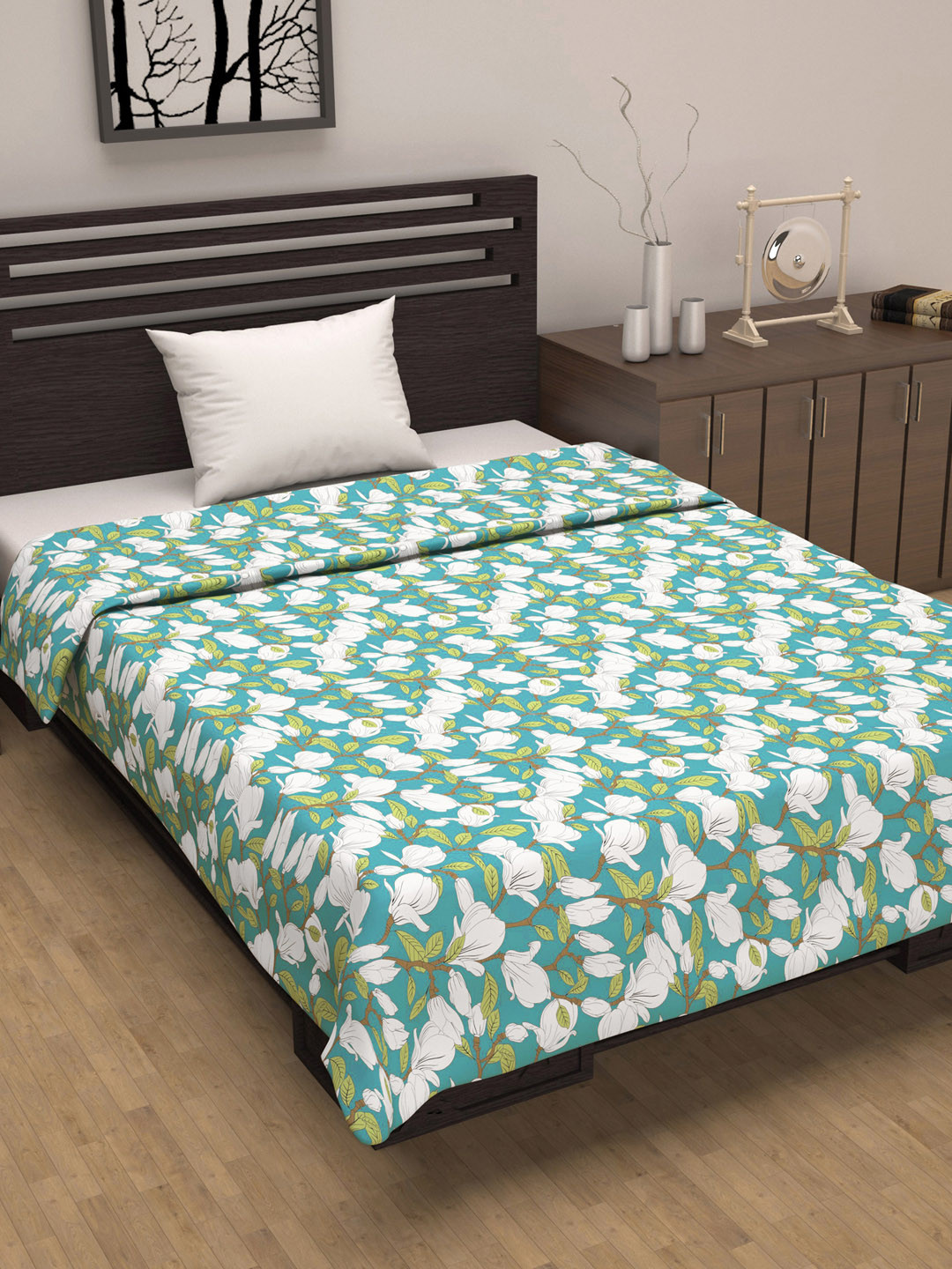 Divine Casa Prism Green & White Floral Pure Cotton AC Room 120 GSM Single Bed Dohar