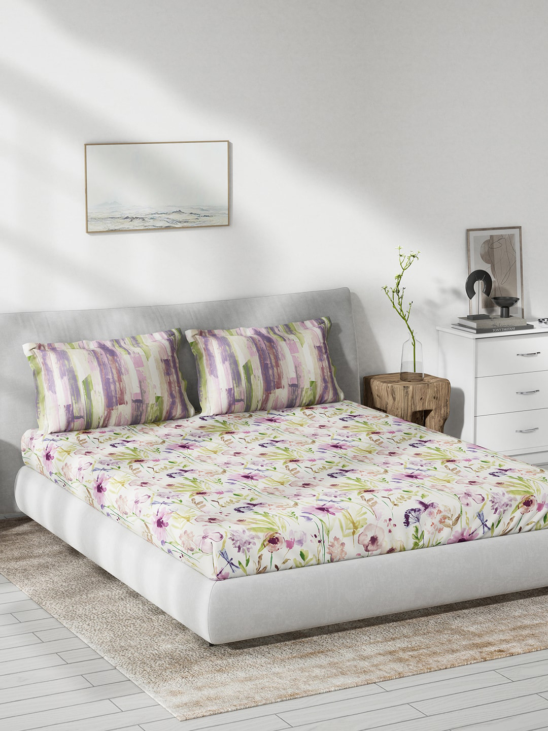 DDecor Live Beautiful Pink Floral Cotton 144 TC Queen Bedsheet with 2 Pillow Covers-90 x 108 inches