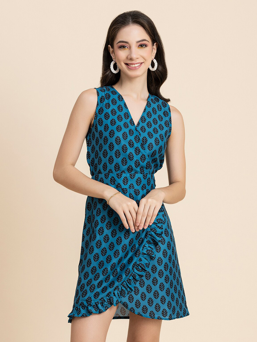 Moomaya Floral Printed V-Neck Sleeveless Wrap Dress