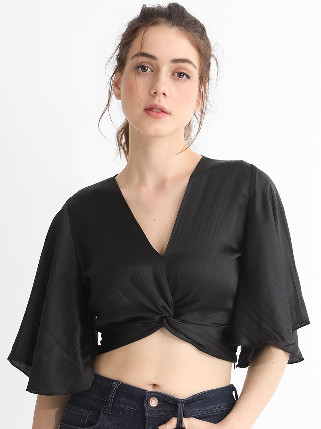 RAREISM V-Neck Flared Sleeves Twisted Cotton Crop Top