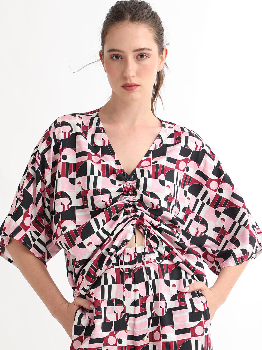 RAREISM Geometric Printed V-Neck Ruched Top