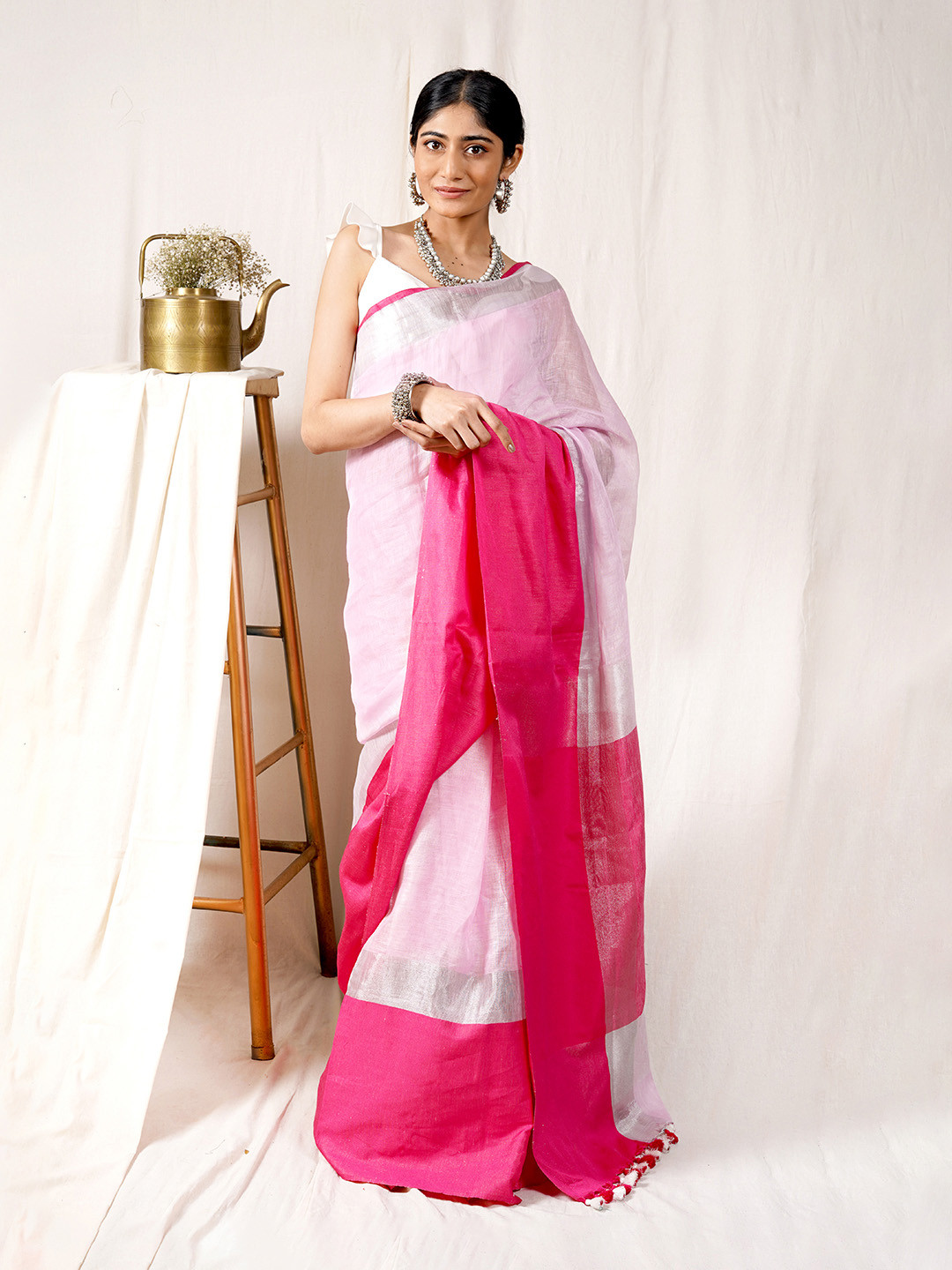 TEEJH Zari Linen Blend Saree