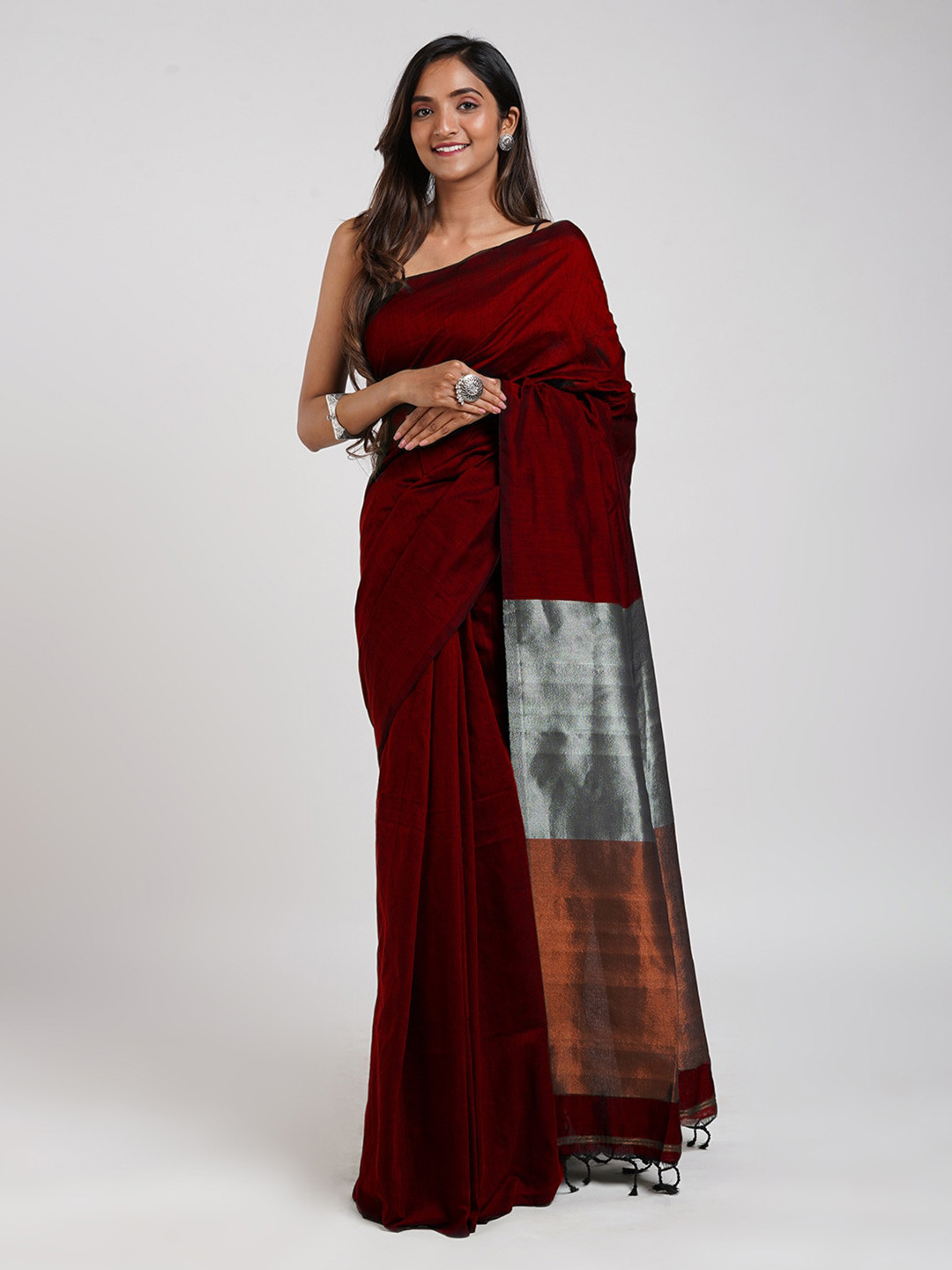 TEEJH Maroon Colourblocked Pure Cotton Saree