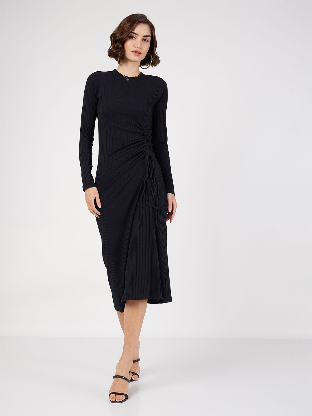 SASSAFRAS Black Ribbed Ruched Sheath Midi Dress