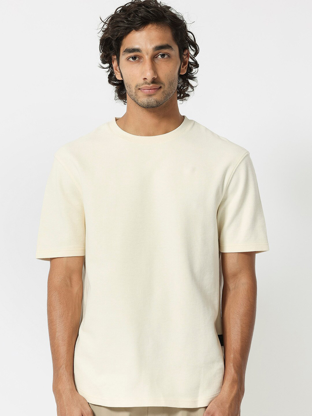 RARE RABBIT Men Buenos Round Neck Slim Fit Cotton T-Shirt