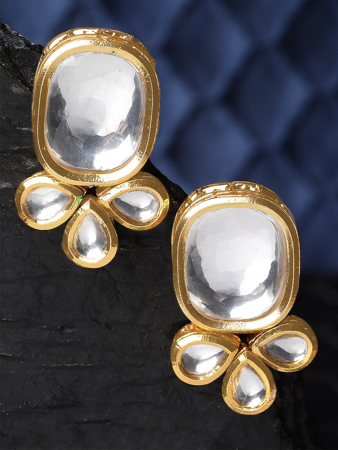 KARATCART Kundan-Studded Contemporary Stud Gold Drop Earrings