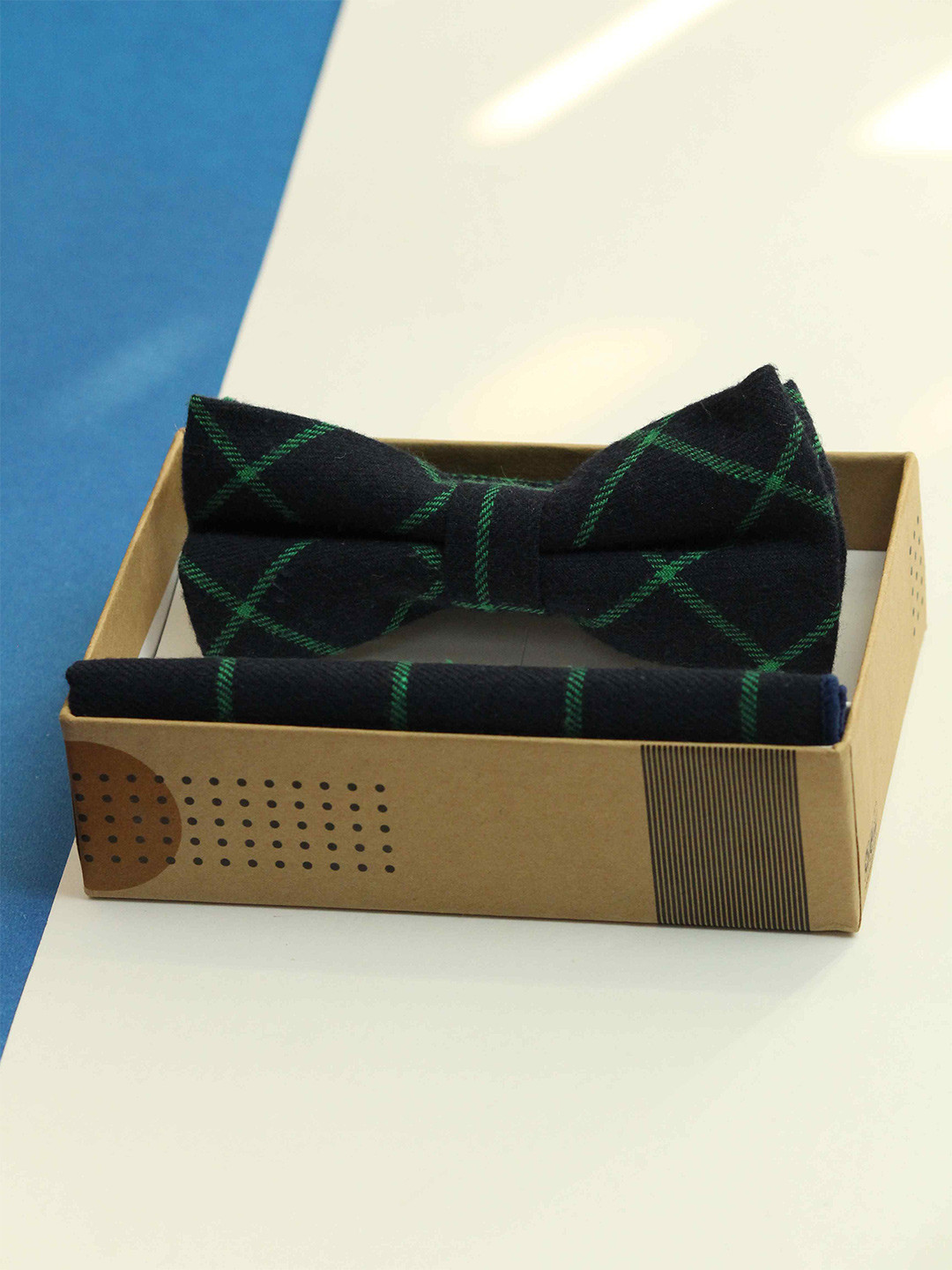 Tossido Men Checked Cotton Bowtie & Pocket Square Set