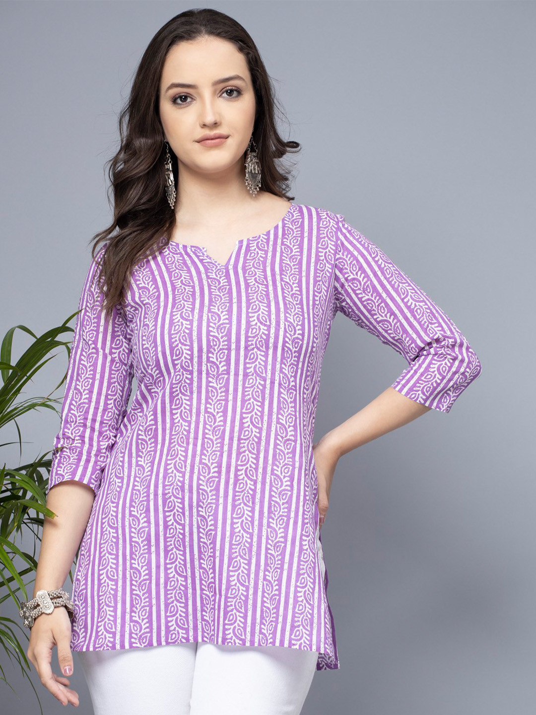 SHIONS Striped Notched Neck Pure Cotton Kurti